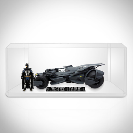 Batman Justice League // Batmobile 1:24 // Die-Cast Car // Premium Display