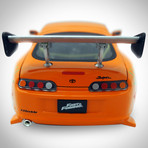 Fast & Furious // Brian's 2001 Toyota Supra Orange 1:24 // Die-Cast Car // Premium Display