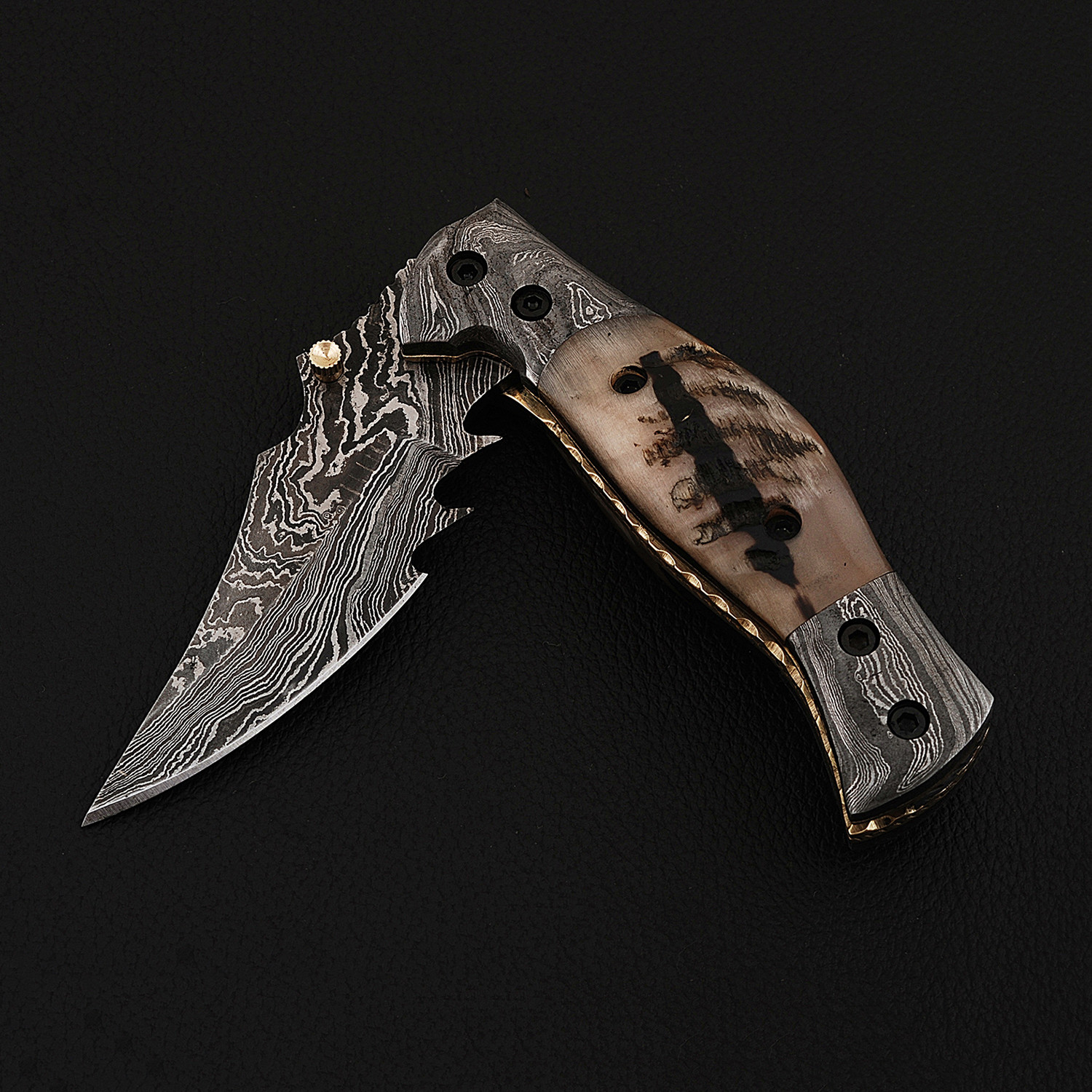 Damascus Steel Under Lock Folding Knife The Blade Point Touch Of Modern   Ef8a75c09b373edef277ca39583d8c68 Large 