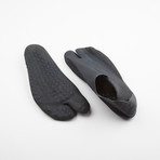 Darkfin Split-toe Bootees (Mens 9 (fits 8-9))