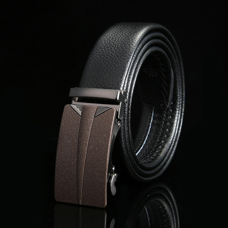 Texture Adjustable Buckle Leather Belt // Black