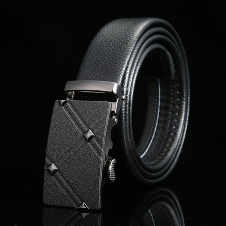 Stud Adjustable Buckle Leather Belt // Black + Gunmetal