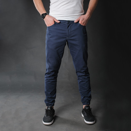 Pants // Blue (33WX32L)