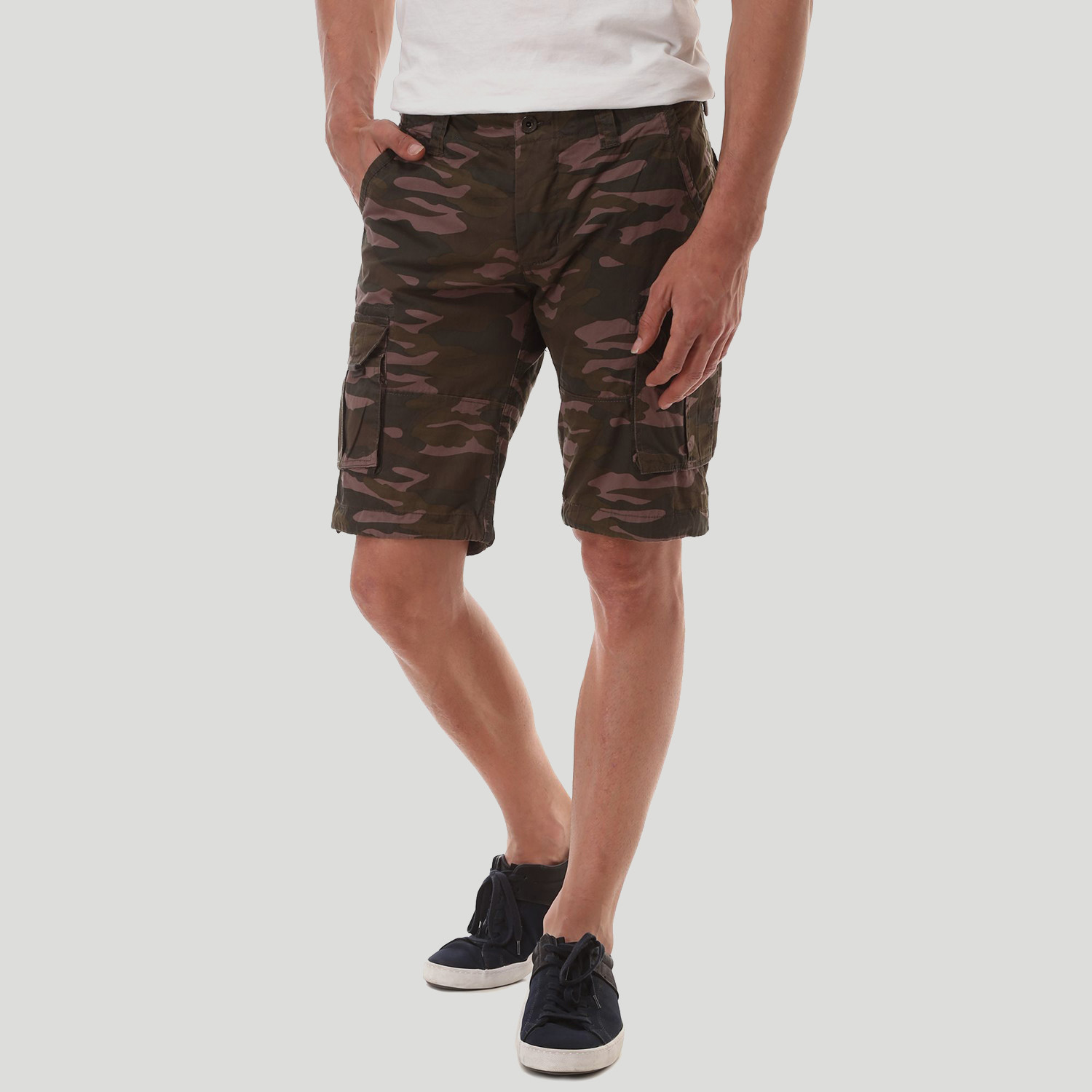 Cargo Bermuda Shorts // Army + Sand (40) - Sunny E-Brand 