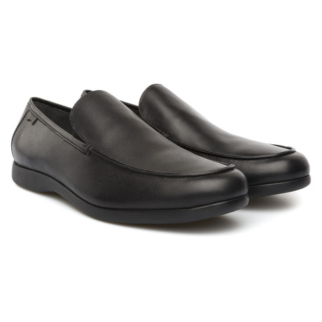 George // Black (Euro: 40)