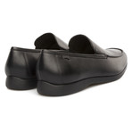 George // Black (Euro: 40)