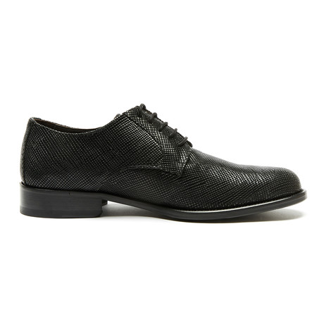 Plain Derby // Black (Euro: 40)