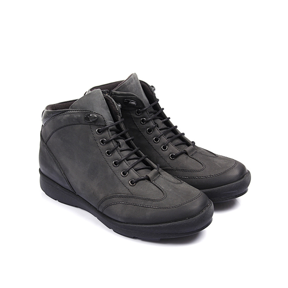 Gon Shoes - Sophisticated, Stylish Boots - Touch of Modern