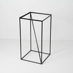 Tyle Table // Black (Black Tyle)