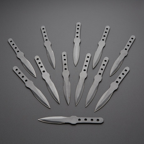 Throwing Knives // Set of 12 // TRW-26