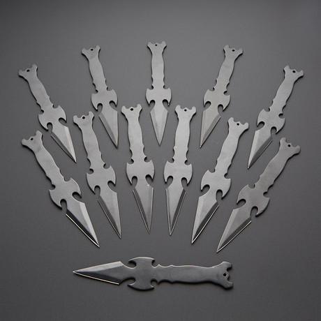 Throwing Knives // Set of 12 // TRW-27
