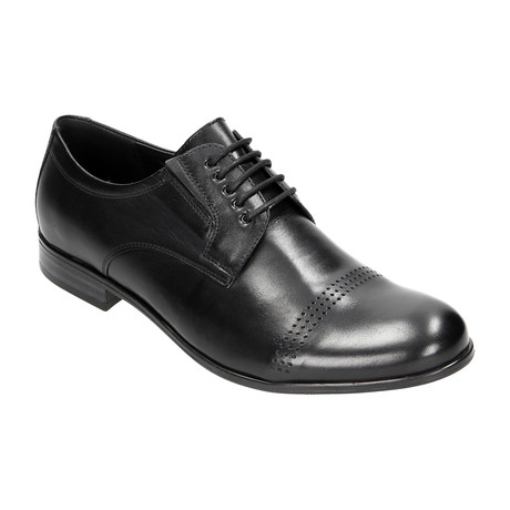 Perforated Grain Leather Lace-Up Derby // Black (Euro: 40)