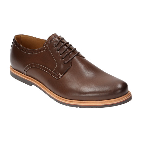 Lace-Up Oxford // Brown (Euro: 40)
