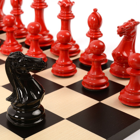 Bold Chess Set // Classic Red + Shadow Black