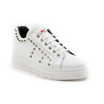 Lil Sneaker // White (US: 9)