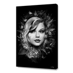 Tay (16"W x 24"H x 1.5"D)