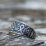 Valknut + Hail Odin Runes Ring (10.5)
