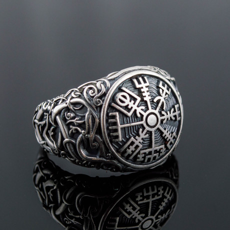 Urnes Ornament + Vegvisir Ring // Silver (6)