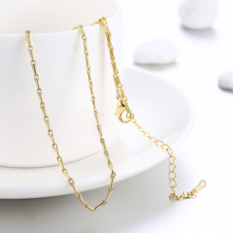 Gold Circular Chain Necklace (16"L)
