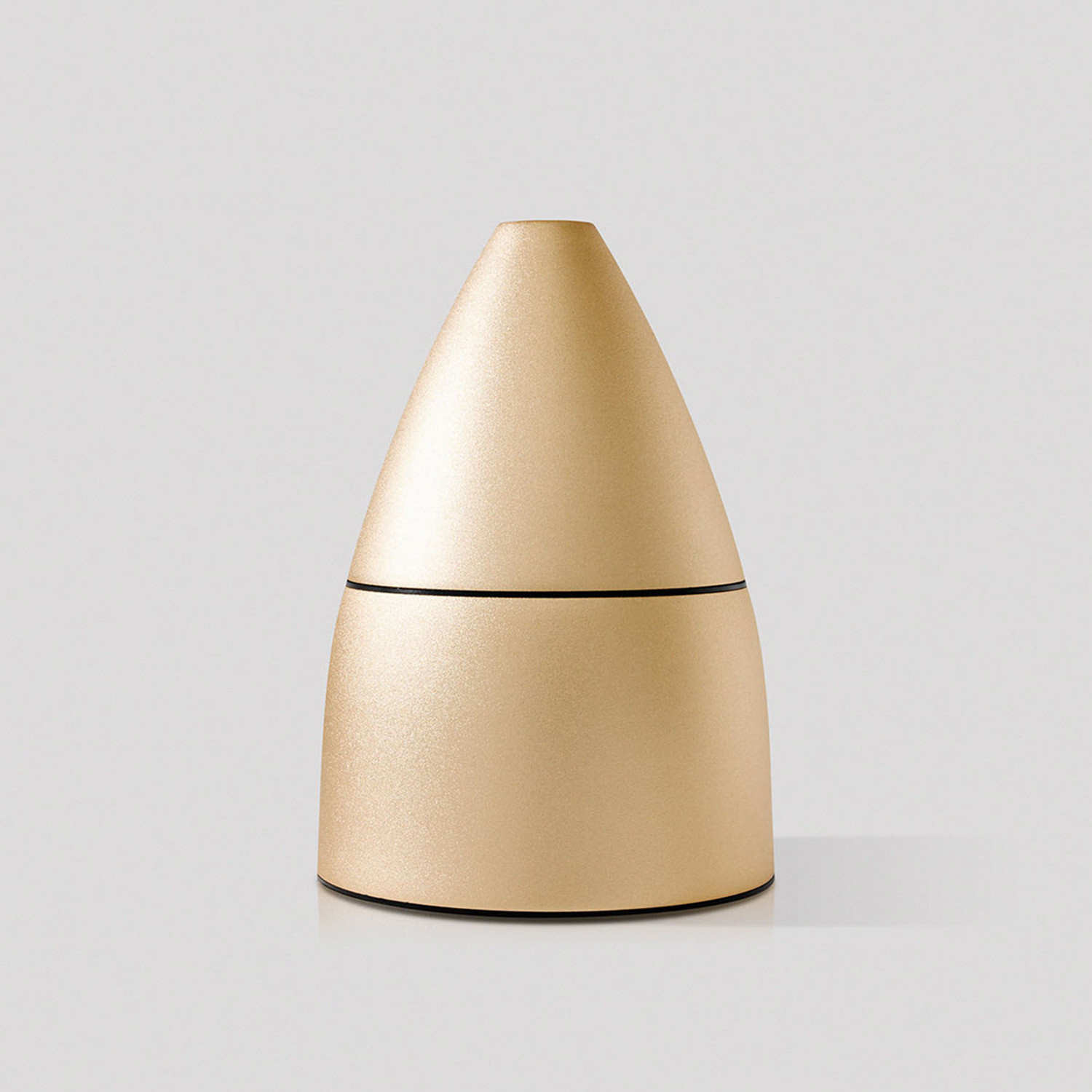 Aromax Diffuser // Gold UL Air Aroma Touch of Modern