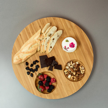 Lazy Susan Foodie Board // 2 Off Centered Groove