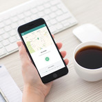 Solar Wallet + Tracking (Apple Lighting)