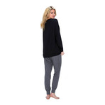 828 Women's Long Sleeve Easy Tee // Black (Medium)