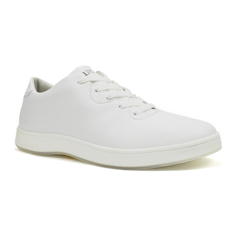 Parker Shoe // White (US: 6.5)
