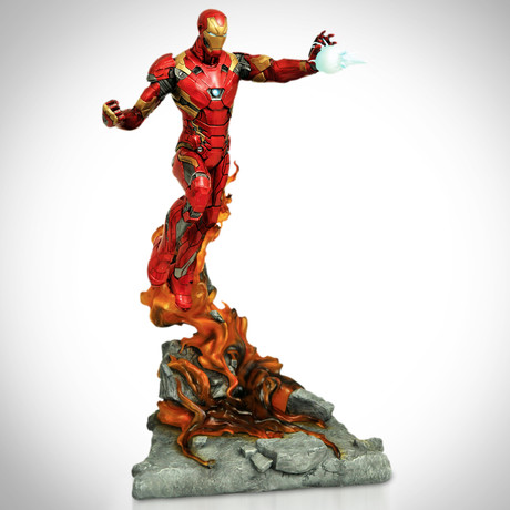 Iron Man Marvel Milestones // Gentle Giant // Limited Edition Statue