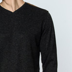 Sweater // Black (XXL)