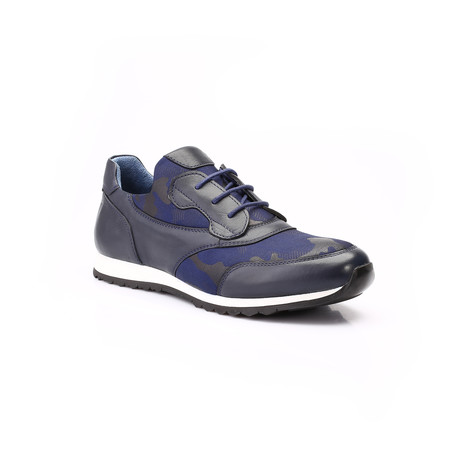 Bradley Shoe // Dark Blue (Euro: 40)