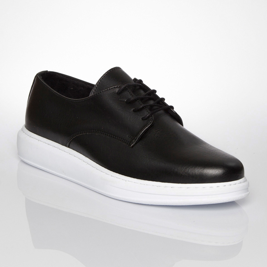 where can i buy chekich sneakers