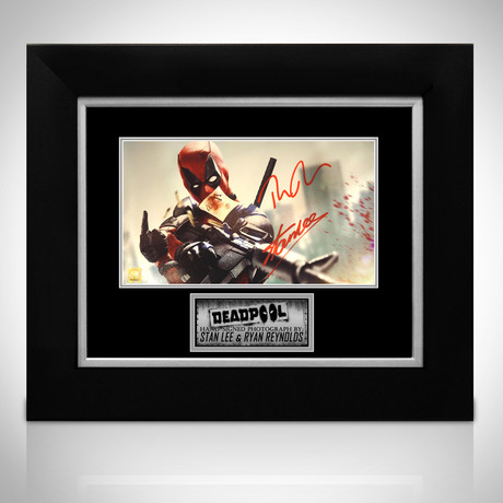 Deadpool Finger // Ryan Reynolds + Stan Lee Signed Photo // Custom Frame