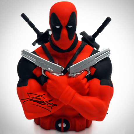 Deadpool // Signed Stan Lee // Bust Bank Limited Edition Statue