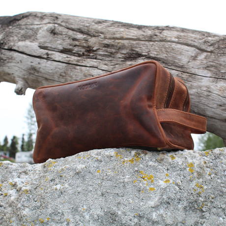 Buffalo Leather Dopp Bag (Brown)
