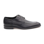 Andres Shoe // Black (Euro: 39)