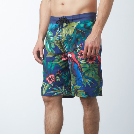 E Boardshort with back Zip Pocket // Red Multi (S)