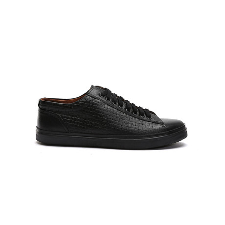 Zander Shoes // Black (Euro: 40)