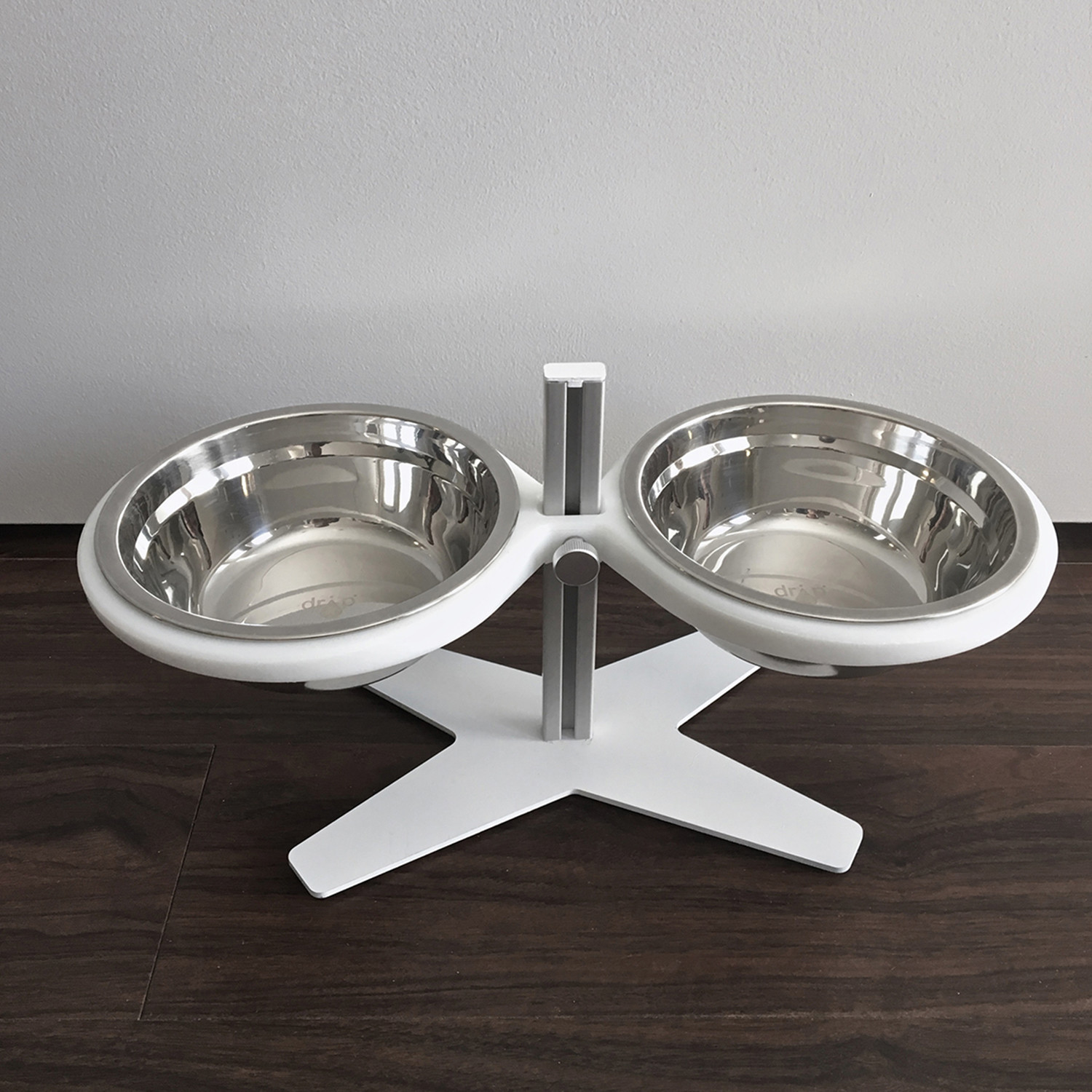 Ergonomic Pet Feeder Drip Module Touch of Modern