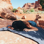 Season Blanket (Black)