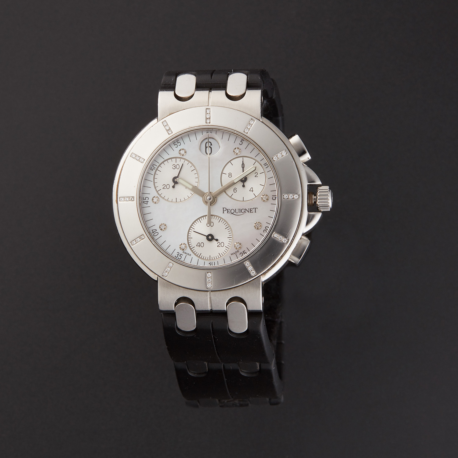 Pequignet Moorea Chronograph Quartz 1328509 30 Store Display