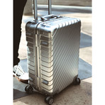 Enkloze KLASIK Carry On // 21" // Silver Aluminum