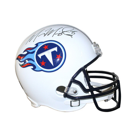 Signed Tennessee Titans Replica Helmet // Marcus Mariota 