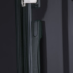 Lightweight Hardside Spinner // Black (20" Carry-On)