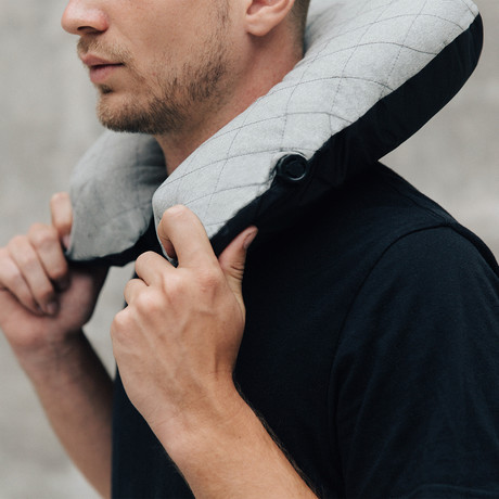 Hideout Travel Pillow (Charcoal)