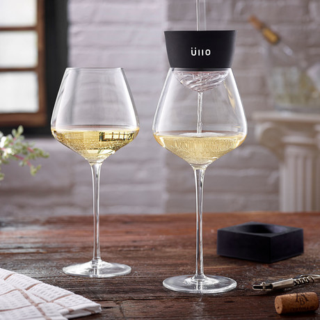 Üllo® Wine Purifier + 2 Ångström Wine Glasses