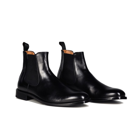 Classic Chelsea Boot // Black Leather (US: 7)