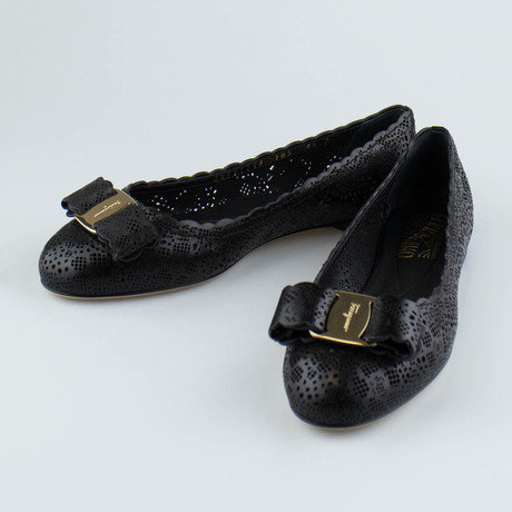 Varina Lasercut Ballet Flat // Black (US: 4.5)