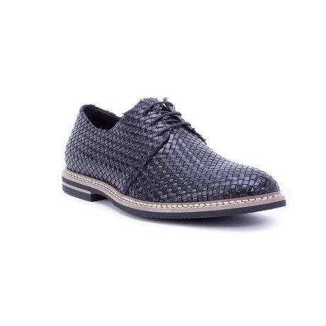 Cassatt // Black (US: 8)