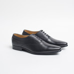 Chaap // Black (Euro: 43)